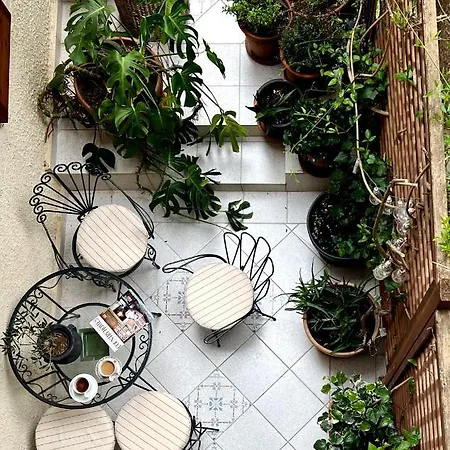 Nota's Elegant Maisonette