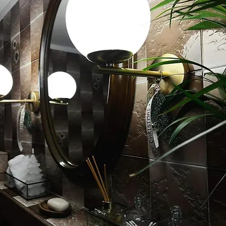 Nota's Elegant Maisonette شقة